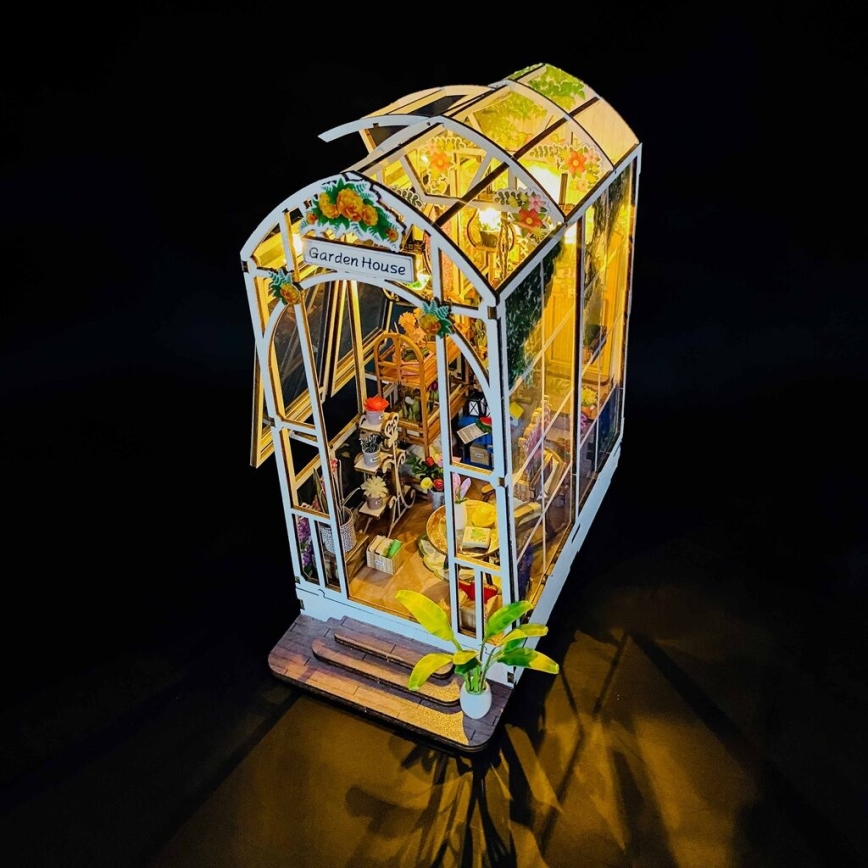 2Kids Παιχνίδια - Μινιατούρα Σπιτιού Κήπου 2xAAA