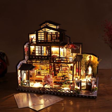 2Kids Παιχνίδια - Μινιατούρα σπιτιού Πολυτελής βίλα με κερασιές 2xAAA