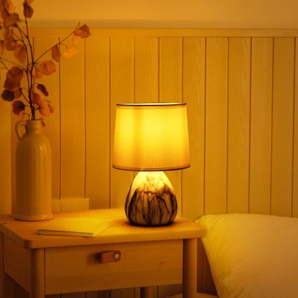 Aigostar - Eπιτραπέζια λάμπα 1xE14/40W/230V λευκό