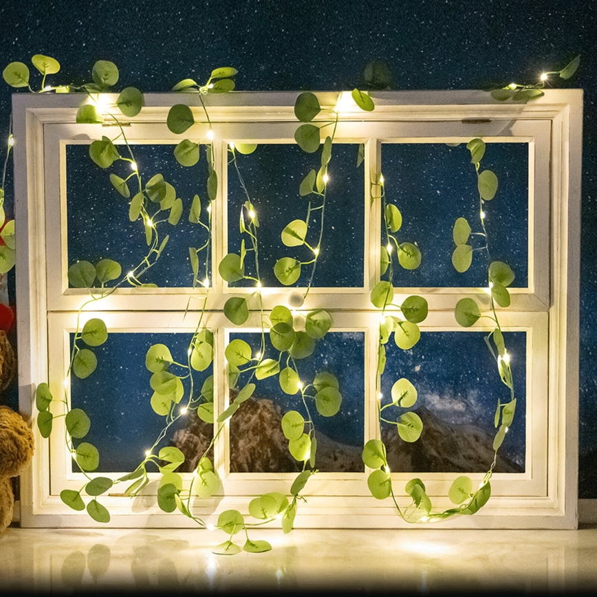 Aigostar - LED Ηλιακή Γιρλάντα 100xLED/12μ IP65 300 mAh ζεστό λευκό ευκάλυπτος