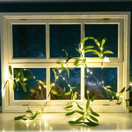 Aigostar - LED Ηλιακή σειρά 60xLED/4m IP65 300 mAh ζεστό λευκό ελιά