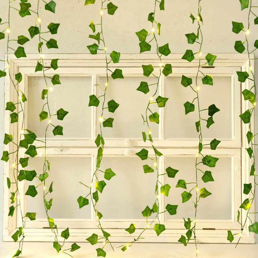 Aigostar - LED Ηλιακή Γιρλάντα 70xLED/4x1m IP65 300 mAh ζεστό λευκό κισσός