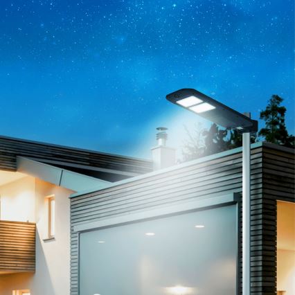 Aigostar - LED Ηλιακό φωτιστικό κήπου με αισθητήρα LED/180W/4V 7500mAh IP65 + τηλεχειριστήριο