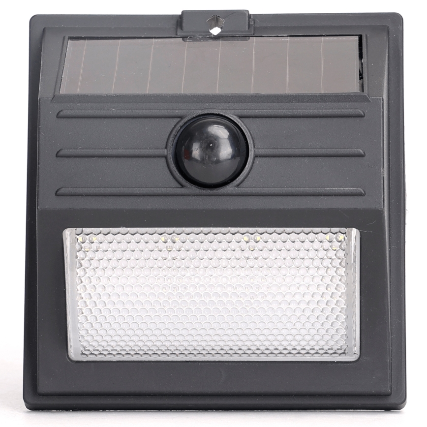 Aigostar - Ηλιακό LED φωτιστικό με αισθητήρα LED/3,7V 6500K 500 mAh IP65 μαύρο