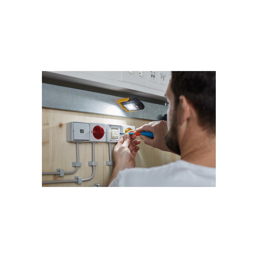 Brennenstuhl - LED Φακός εργασίας LED/3xAAA πορτοκαλί