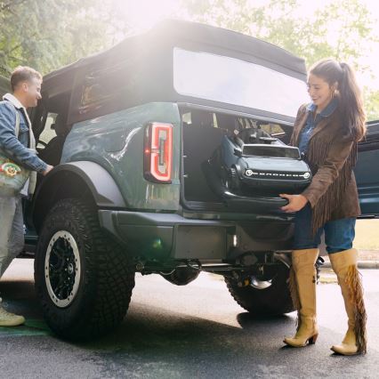 Bright Starts - Στράτα για μωρά FORD BRONCO 3xAA