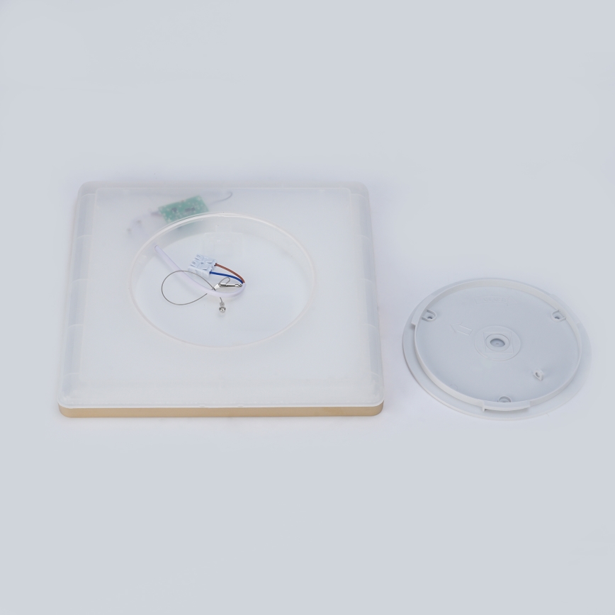 Brilagi - LED πλαφονιέρα μπάνιου ULTRA SLIM LED/18W/230V 30x30 cm χρυσή IP54