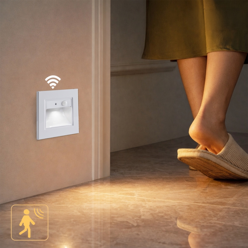 Brilagi - Φωτιστικό LED σκάλας με αισθητήρα STEP LIGHT LED/1,5W/230V IP44 λευκό