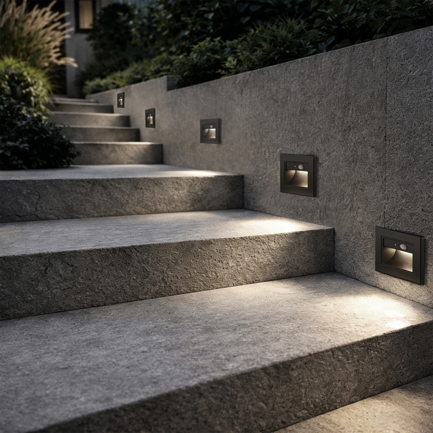 Brilagi - LED φωτιστικό σκάλας με αισθητήρα STEP LIGHT LED/1,5W/230V IP44 μαύρο