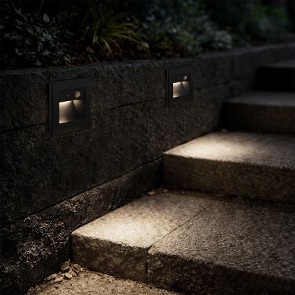 Brilagi - LED φωτιστικό σκάλας με αισθητήρα STEP LIGHT LED/1,5W/230V IP44 μαύρο