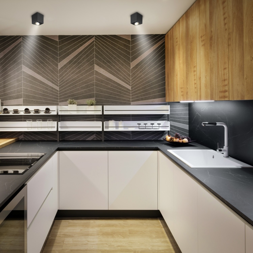 Brilagi - LED RGBW ρυθμιζόμενο σποτ MIA 1xGU10/4,8W/230V 3000K 84x80 mm μαύρο + τηλεχειριστήριο