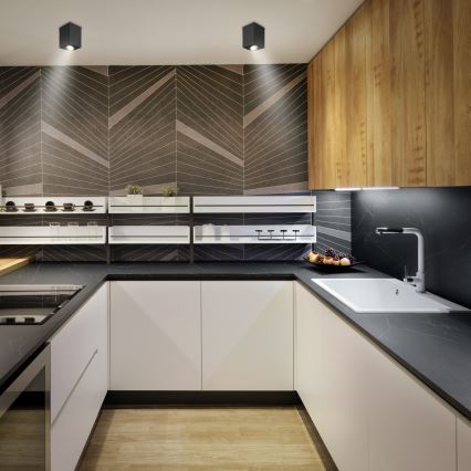 Brilagi - LED RGBW ρυθμιζόμενο φωτιστικό σποτ MIA 1xGU10/4,8W/230V 3000K 100x80 mm μαύρο + τηλεχειριστήριο