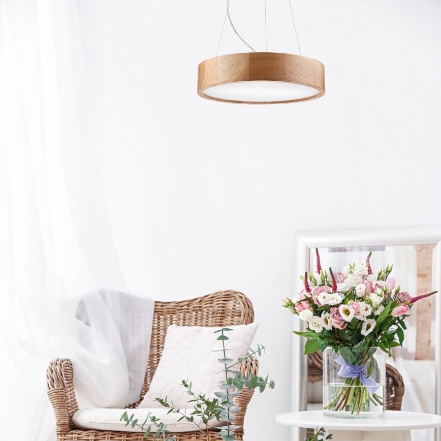 Brilagi - LED RGBW ρυθμιζόμενο κρεμαστό φωτιστικό με καλώδιο ανάρτησης CARVALHO 2xE27/15W/230V 2700-6500K Wi-Fi σε απόχρωση δρυός, διάμ. 37 εκ.