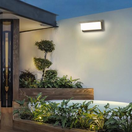 Brilagi - LED RGBW Ρυθμιζόμενο εξωτερικό επιτοίχιο φωτιστικό BRICKY 1xE27/15W/230V 2700-6500K IP54 γκρι