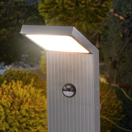Brilagi - Εξωτερικό LED φωτιστικό με αισθητήρα RIANO LED/8W/230V ασημί IP65
