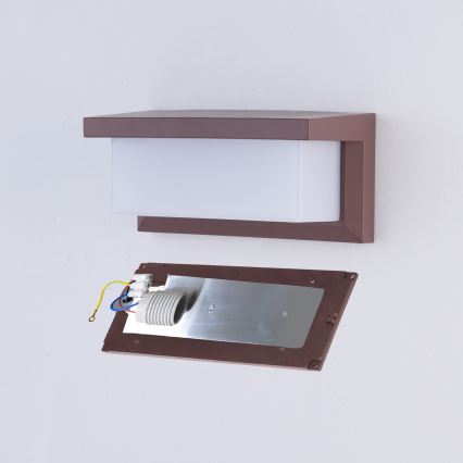 Brilagi - Επιτοίχιο φωτιστικό εξωτερικού χώρου BRICKY 1xE27/60W/230V καφέ IP54