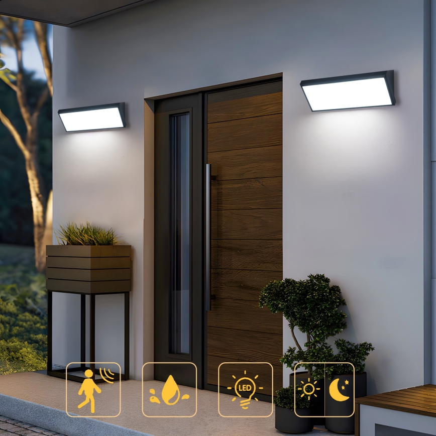 Brilagi - Επιτοίχιο φωτιστικό εξωτερικού χώρου LED TRIANGLE, 42W, 230V, 45 cm, μαύρο, IP65