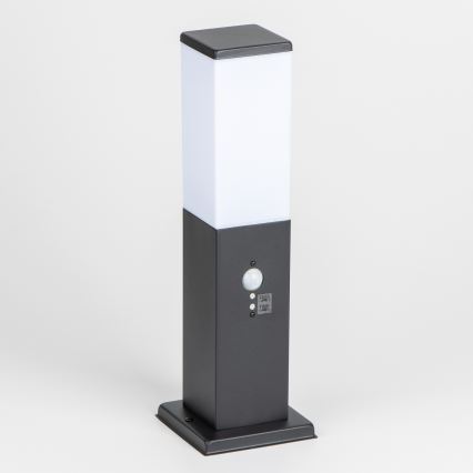 Brilagi - Εξωτερικό φωτιστικό NOVA με αισθητήρα, 1x E27, 15W, 230V, 40 εκ., IP44, μαύρο