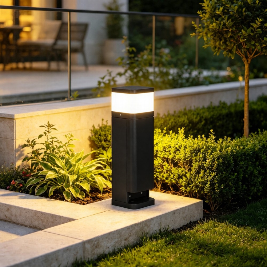 BRILAGI - Εξωτερικό φωτιστικό με 2 πρίζες SCHUKO PILLAR 1xG9/11W/230V IP44 μαύρο