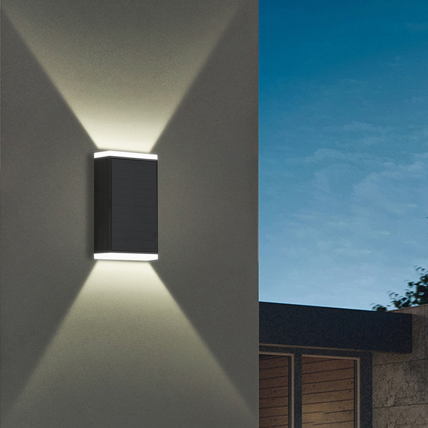 Brilagi - Ηλιακό φωτιστικό τοίχου LED ΗΛΙΟΣ GUARD LED/2W/3,7V 2000 mAh IP45