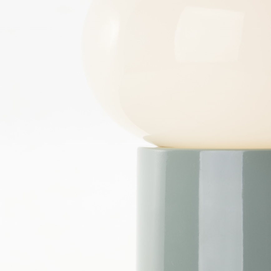 Brilliant - Eπιτραπέζιο φωτιστικό KNUT 1xE27/25W/230V πράσινο/λευκό