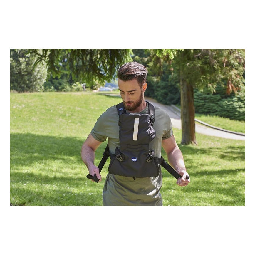 Chicco - Μάρσιπος EASY FIT μαύρο