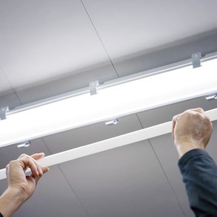 Λάμπα σωληνωτή LED T8 G13/18W/230V 3000K 120 cm