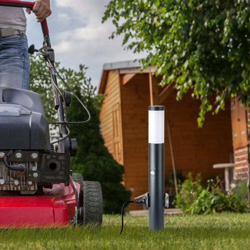 Λάμπα εξωτερικού χώρου με αισθητήρα και 2 πρίζες SCHUKO 1xE27/60W/230V IP44 60cm ανθρακί