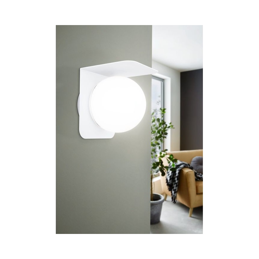 Eglo 31052 - LED RGBW Ρυθμιζόμενο εξωτερικό φωτιστικό CORRIENTES 1xE27/9W/230V IP44 λευκό