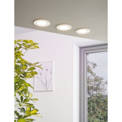 Eglo - Ρυθμιζόμενο εντοιχισμένο φωτιστικό LED 5W/230V με τηλεχειριστήριο, Ø 12 cm