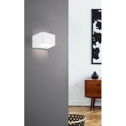 Eglo - Φωτιστικό τοίχου LED LED/6W/230V 3000K λευκό
