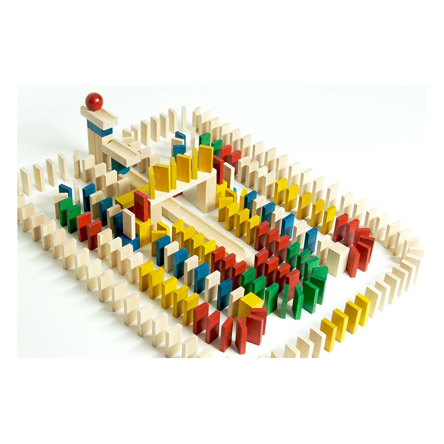 EkoToys - Ξύλινο ντόμινο πολύχρωμο 830 τμχ