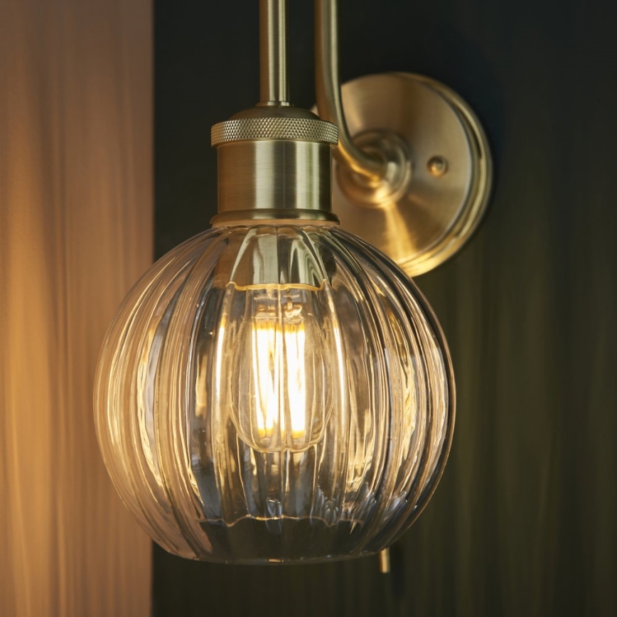 Endon 95507 - Επιτοίχιο φωτιστικό μπάνιου KENDALL 1xE27/10W/230V IP44 ορείχαλκος
