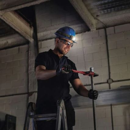 Φακός κεφαλής LED με αισθητήρα ντιμαριζόμενος GP DISCOVERY CHW54 LED/3xAAA IPX5