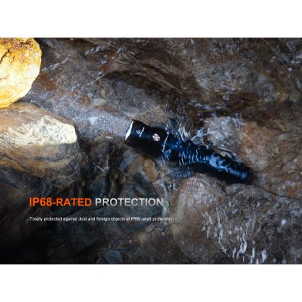 Fenix PD36RACE - Επαναφορτιζόμενος LED φακός με ρύθμιση έντασης, LED/USB, 5000 mAh, IP68, 3000 lm, 63,45 h, μαύρος