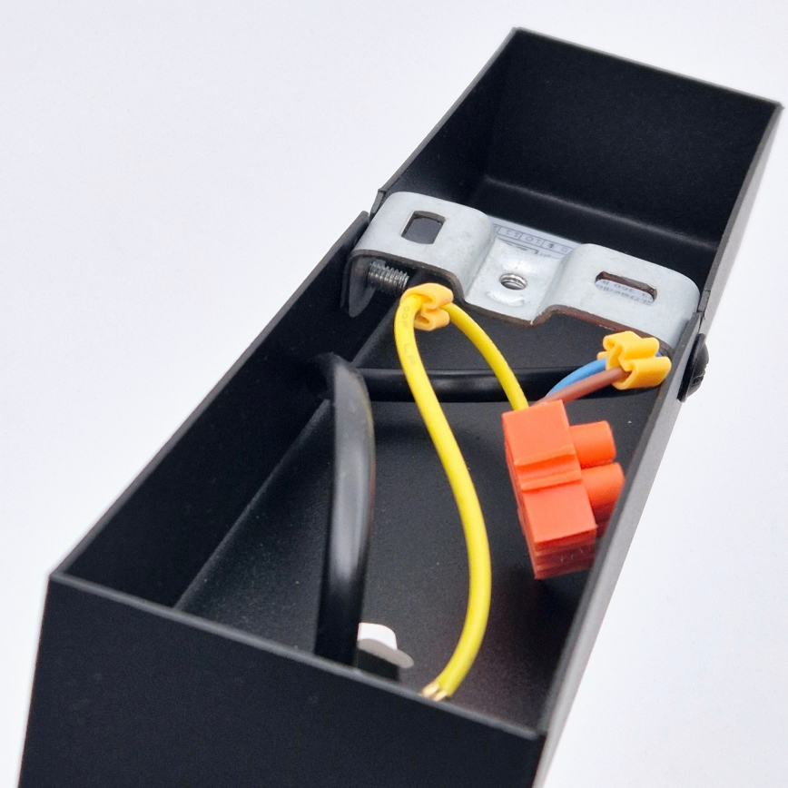 Φωτιστικό τοίχου ASTRID 1xE27/60W/230V ματ μαύρο