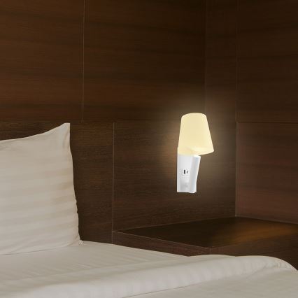 Φωτιστικό τοίχου LED με θύρα USB, LED/2W/230V, 3000K, λευκό