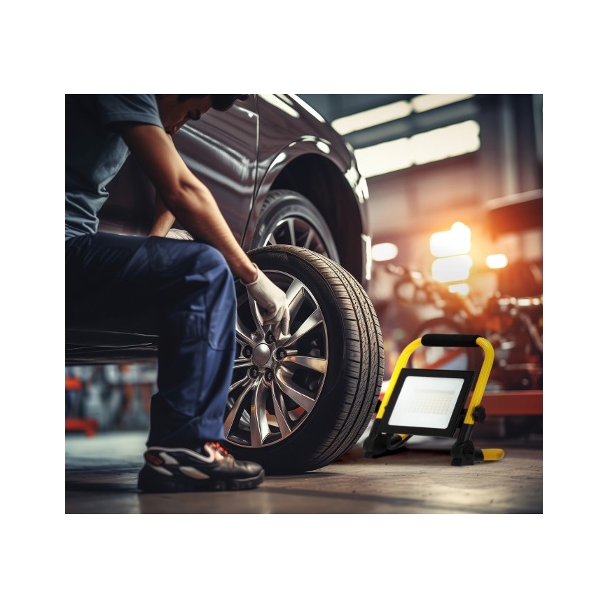 Φορητός προβολέας LED TIGRA LED/50W/4000K IP54 μαύρο/κίτρινο