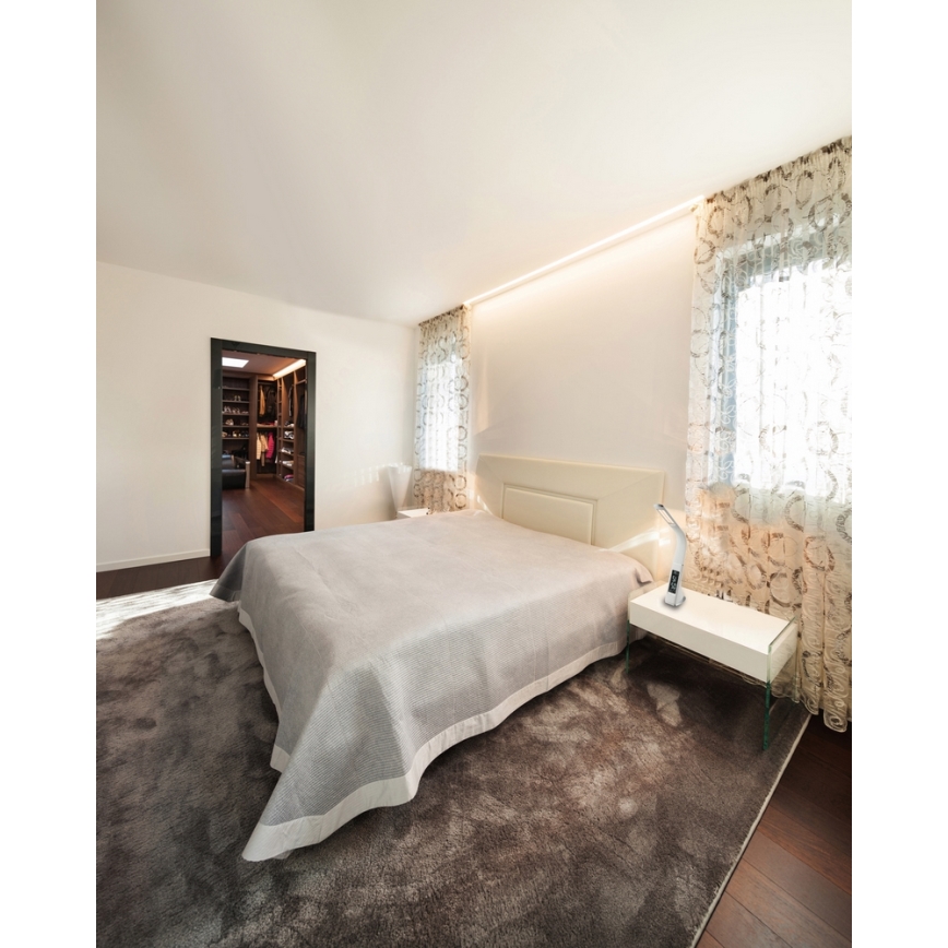 Globo - Ρυθμιζόμενος με αφής επιτραπέζιος φωτισμός LED με οθόνη LED/6,5W/230V 3000/4500/5800K λευκός