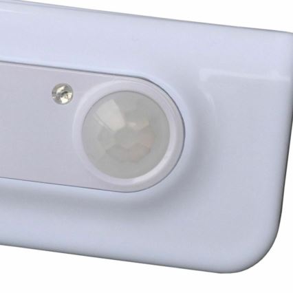 Grundig - LED Φωτιστικό νυκτός με αισθητήρα LED/3xAAA