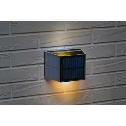 Grundig - LED Ηλιακό επιτοίχιο φωτιστικό LED/3,7V 1800 mAh IP44