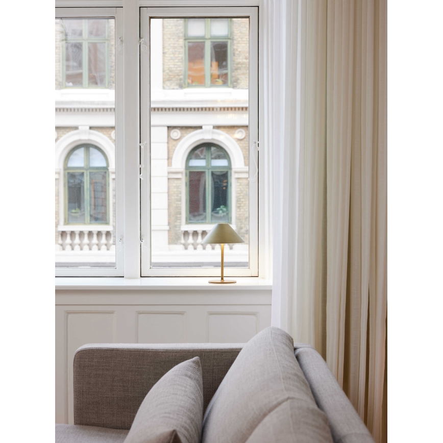 Halo Design 800841 - Ρυθμιζόμενη εξωτερική επαναφορτιζόμενη επιτραπέζια λάμπα LED HYGGE LED/3W/4000 mAh IP54 ορείχαλκος