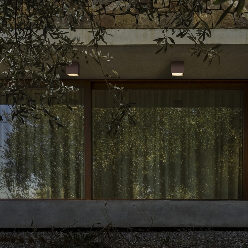 Ideal Lux - Εξωτερικό φωτιστικό σποτ TECHO 1xGU10/20W/230V 9x9 cm IP54 καφέ