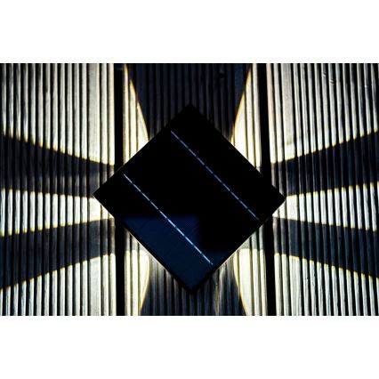 Ηλιακό φωτιστικό τοίχου LED με αισθητήρα LED/2W/5V IP54 1300 mAh