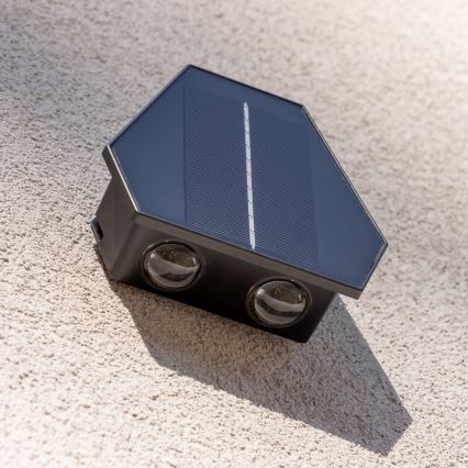 LED Ηλιακό Επιτοίχιο Φωτιστικό με Αισθητήρα LED/2W/5V IP54 1300 mAh