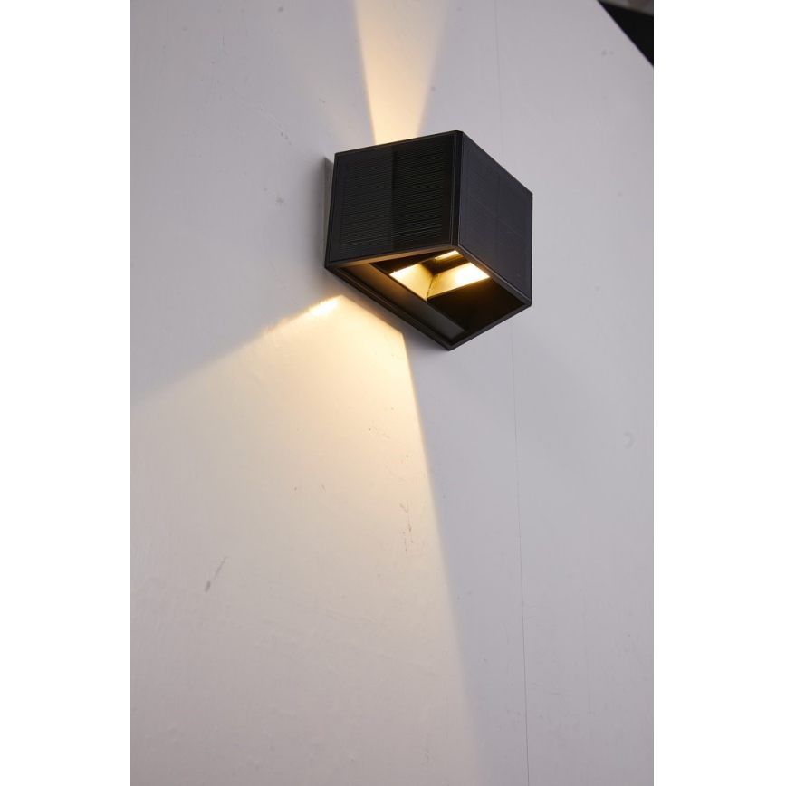 LED Ηλιακό Επιτοίχιο Φωτιστικό με Αισθητήρα LED/2W/5V IP54 1300 mAh