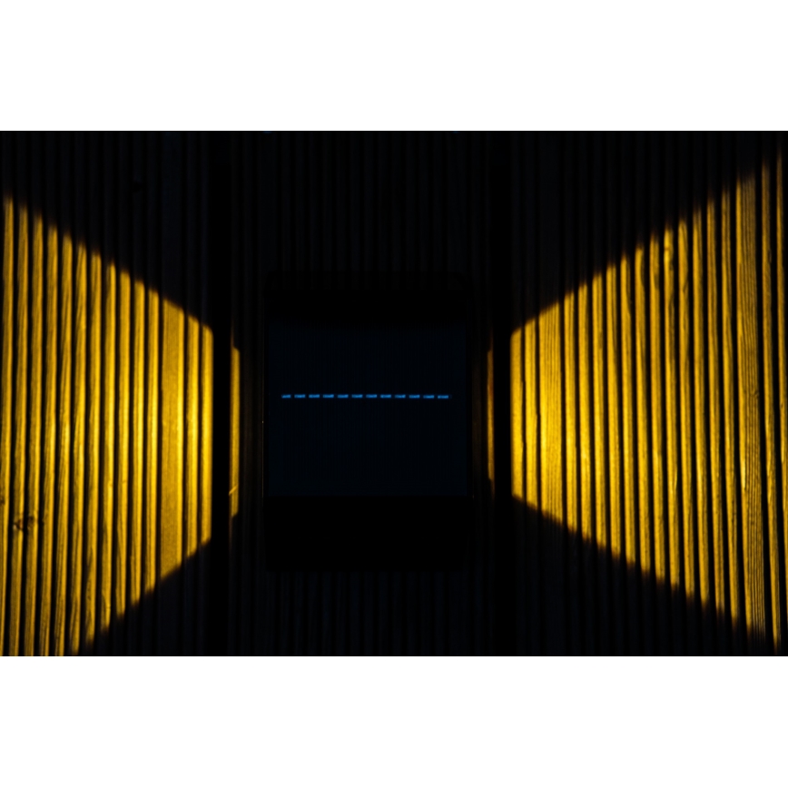LED Ηλιακό Επιτοίχιο Φωτιστικό με Αισθητήρα LED/2W/5V IP54 1300 mAh