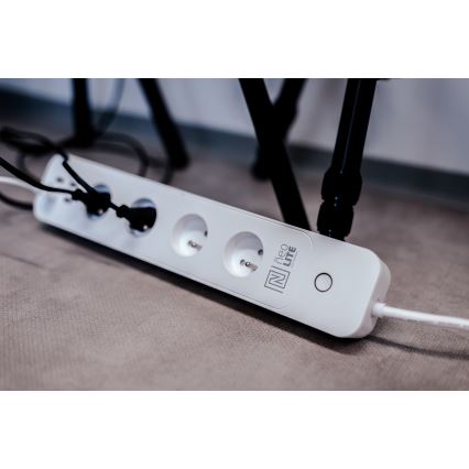 Immax NEO 07707L - Καλώδιο επέκτασης NEO LITE Smart 4AC + 4USB Wi-Fi Tuya 1,5μ