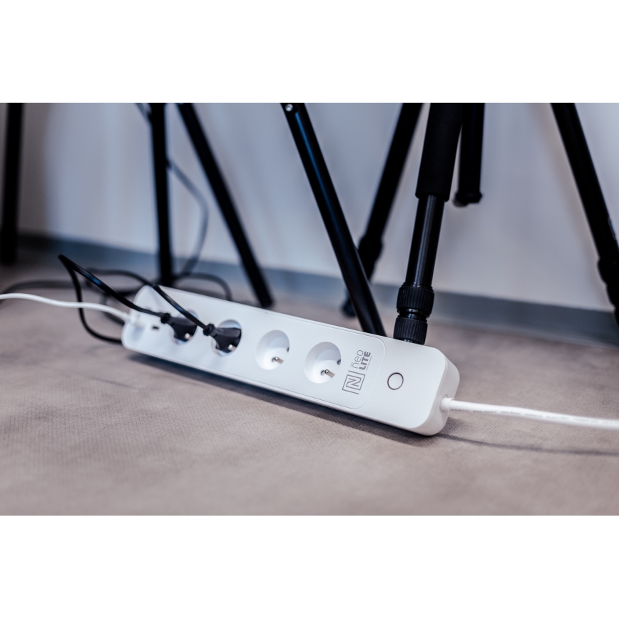 Immax NEO 07707L - Καλώδιο επέκτασης NEO LITE Smart 4AC + 4USB Wi-Fi Tuya 1,5μ