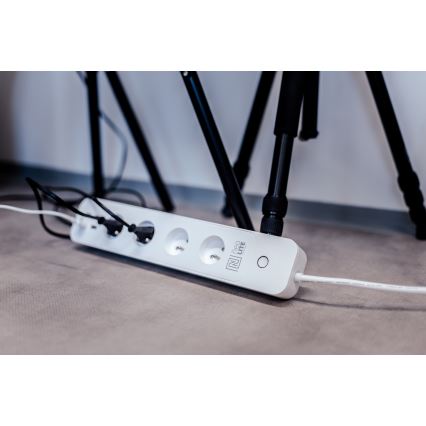 Immax NEO 07707L - Καλώδιο επέκτασης NEO LITE Smart 4AC + 4USB Wi-Fi Tuya 1,5μ